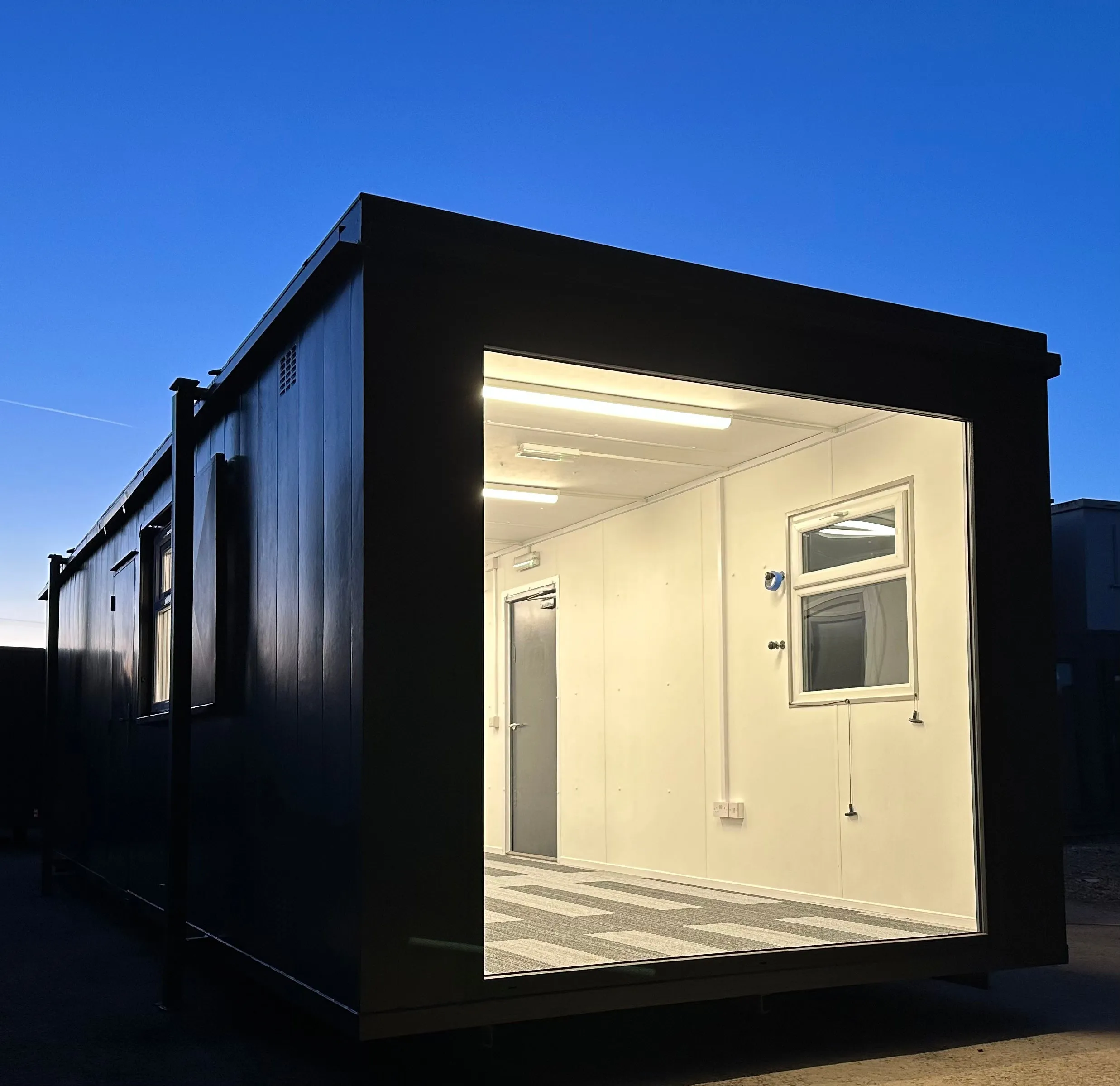 32x10ft Cabin | CUSTOM |Open Plan | Office / Canteen | Picture Window | Portable Building | No 1074