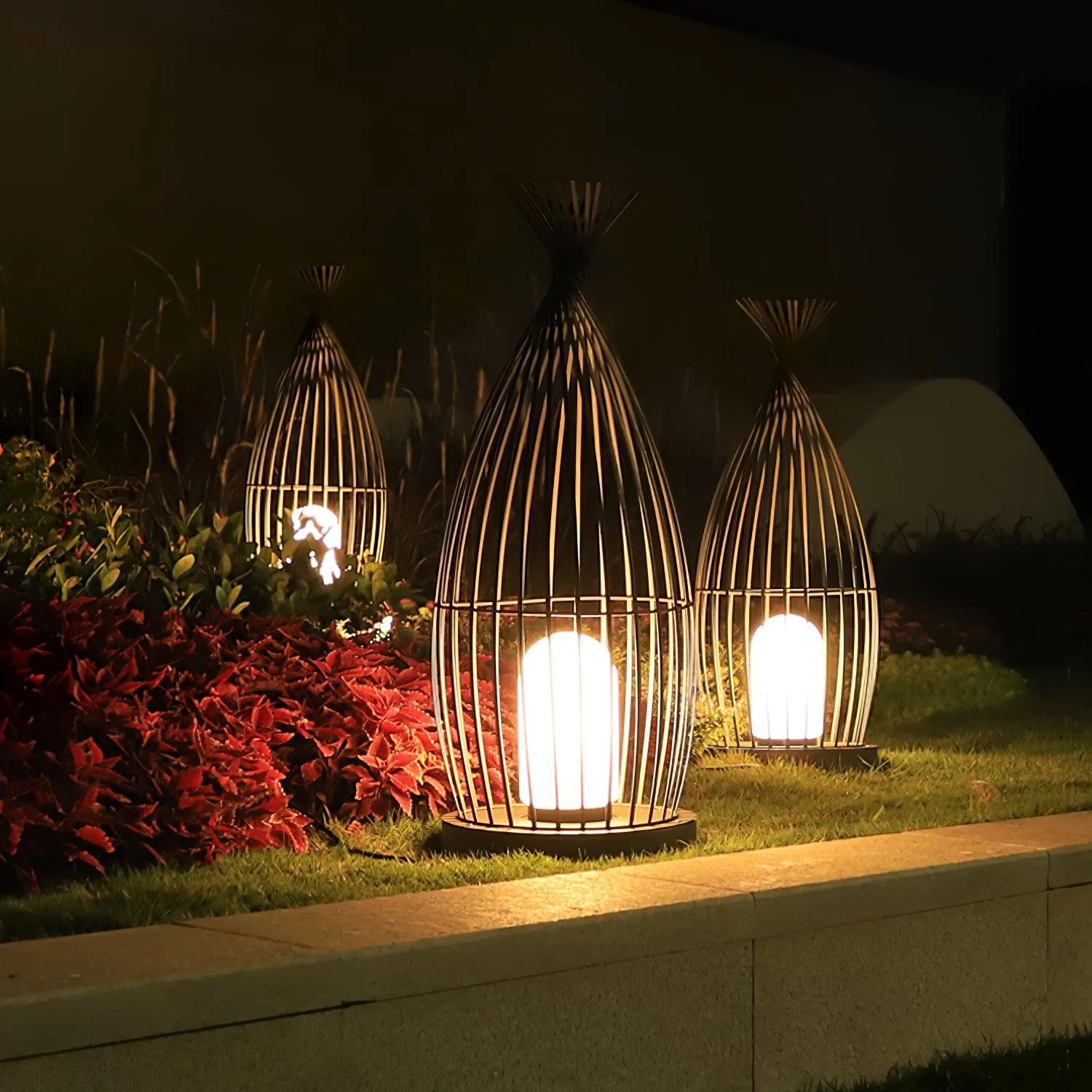 Aurora Orbis Lantern Outdoor Light