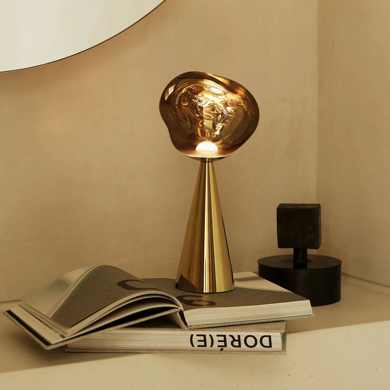 tom dixon | melt portable lamp | gold